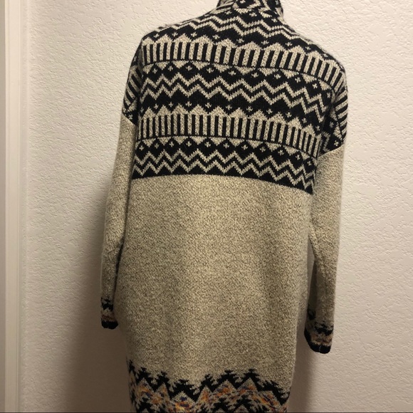 Aztec Long Cardigan - Picture 4 of 8